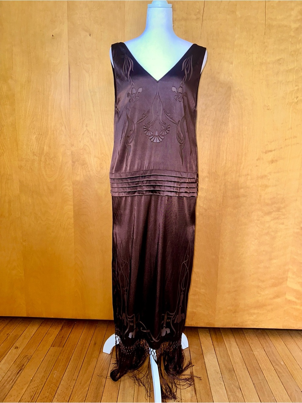 Zara Brown Sleeveless V-Neck Midi Dress with Fringe Hem